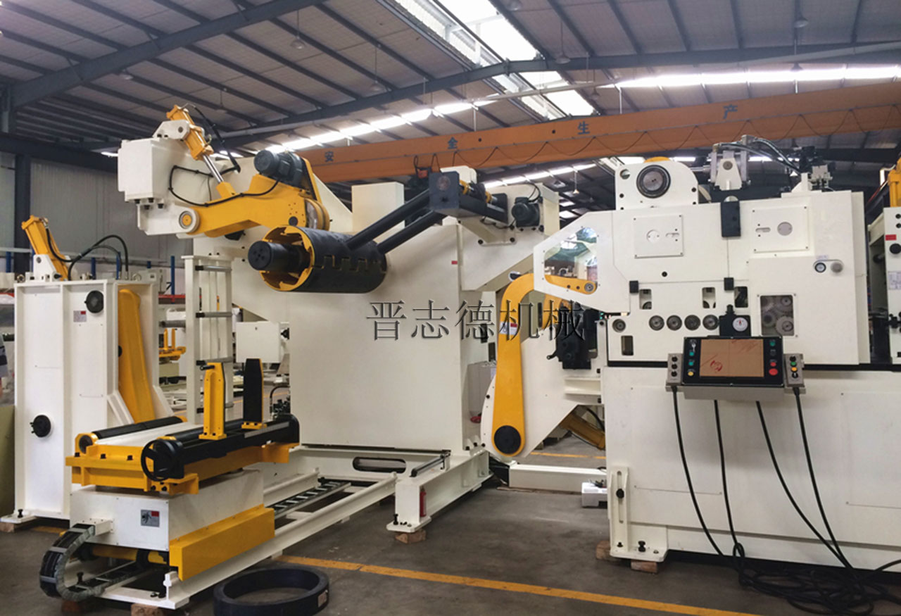 巴基斯坦三合一送料機(jī),巴基斯坦沖床送料機(jī) 巴基斯坦三合一送料機(jī),巴基斯坦沖床送料機(jī)