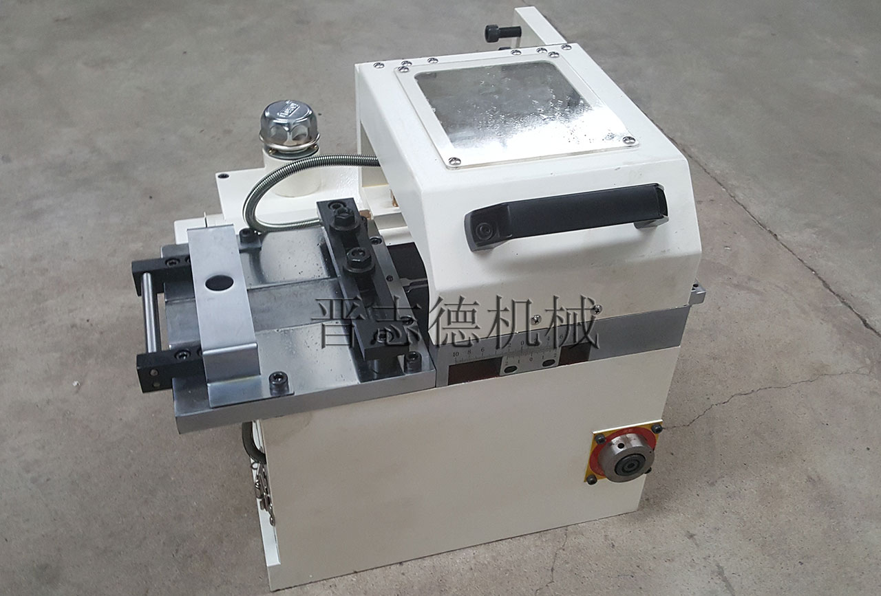 夾式送料機出口 夾式送料機出口