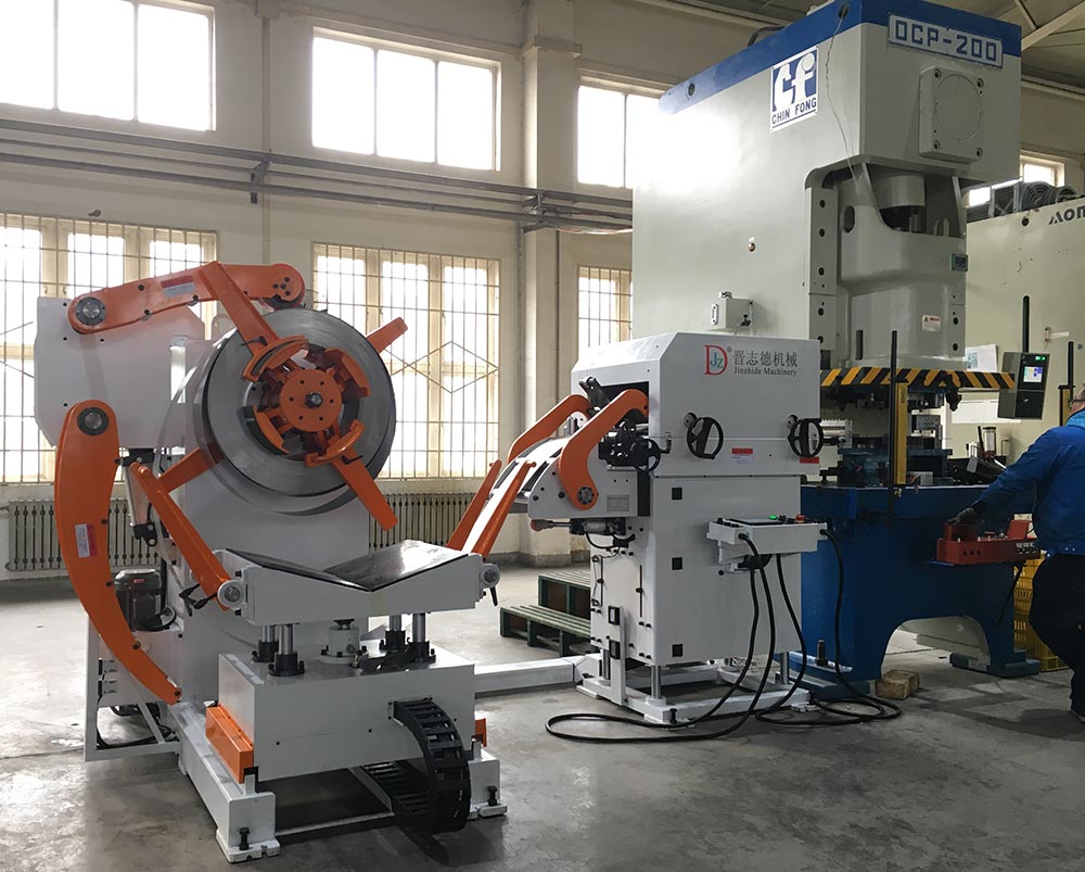 三合一送料機(jī)價(jià)格 三合一送料機(jī)價(jià)格