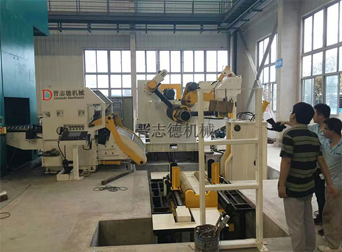 高張力三合一送料機調(diào)試 高張力三合一送料機調(diào)試