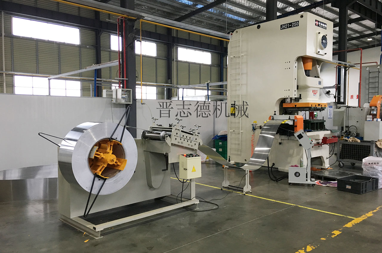 韓國客戶選購二合一整平機,韓國卡戶購買NC送料機 韓國客戶選購二合一整平機,韓國卡戶購買NC送料機