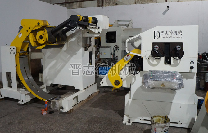 厚板三合一送料機 厚板三合一送料機