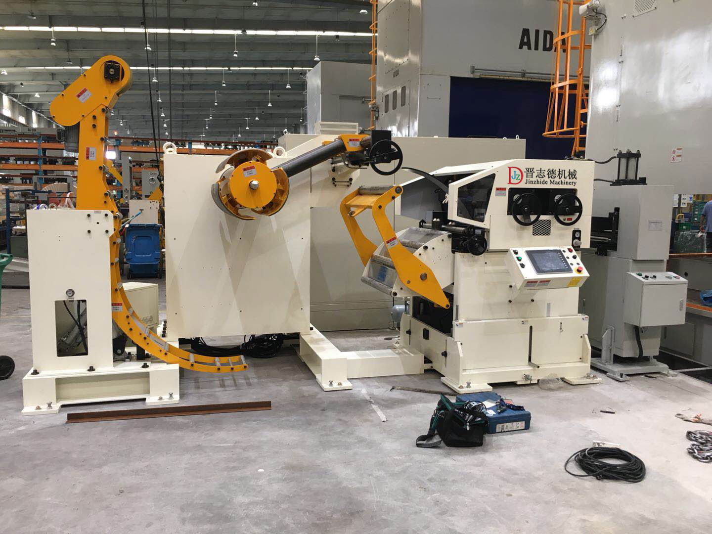 三合一送料機出口德國,送料機出口德國汽車廠 三合一送料機出口德國,送料機出口德國汽車廠