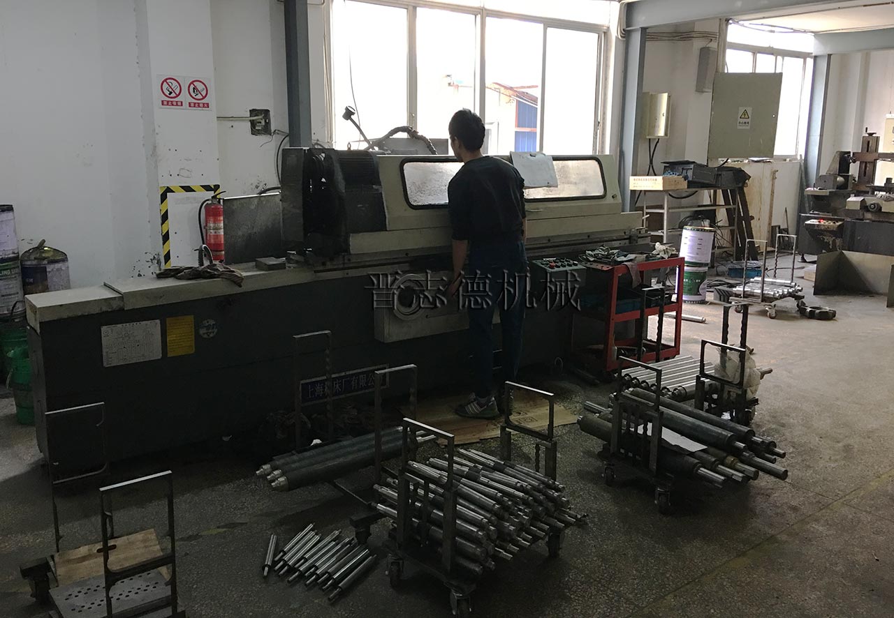 沖床送料機(jī)工件數(shù)控磨削 沖床送料機(jī)工件數(shù)控磨削