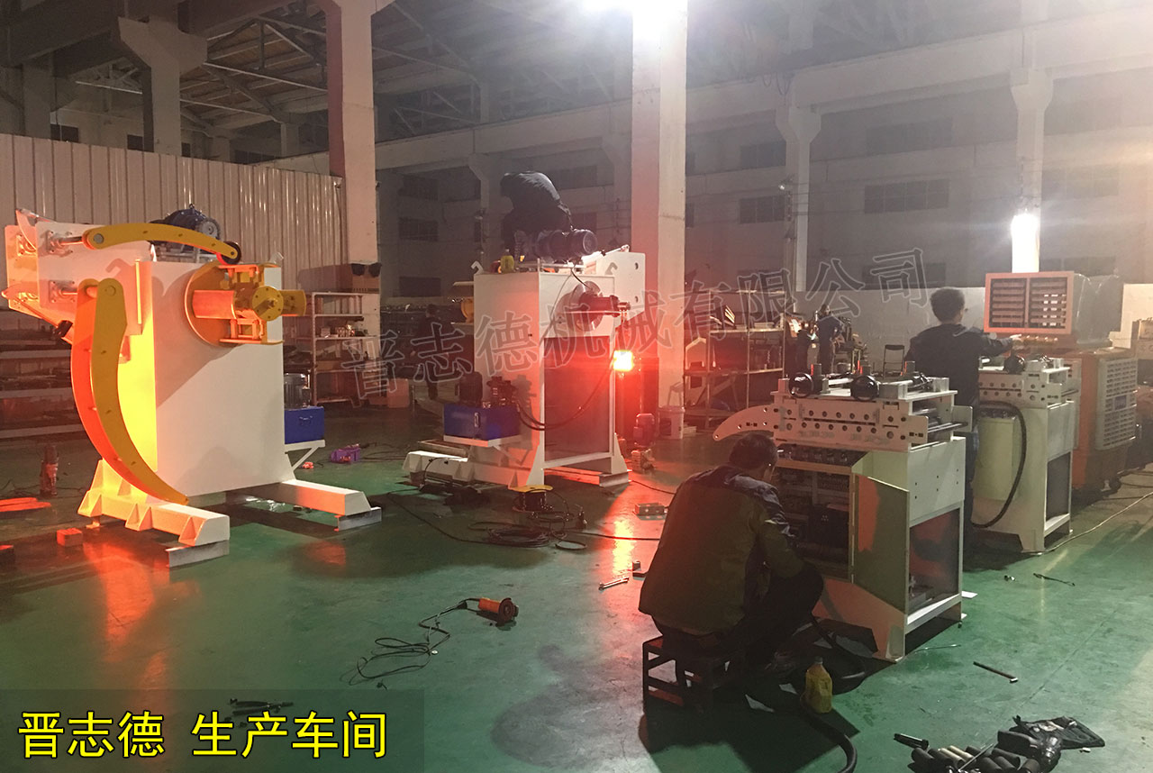 沖床送料機裝配,送料機裝配 沖床送料機裝配,送料機裝配