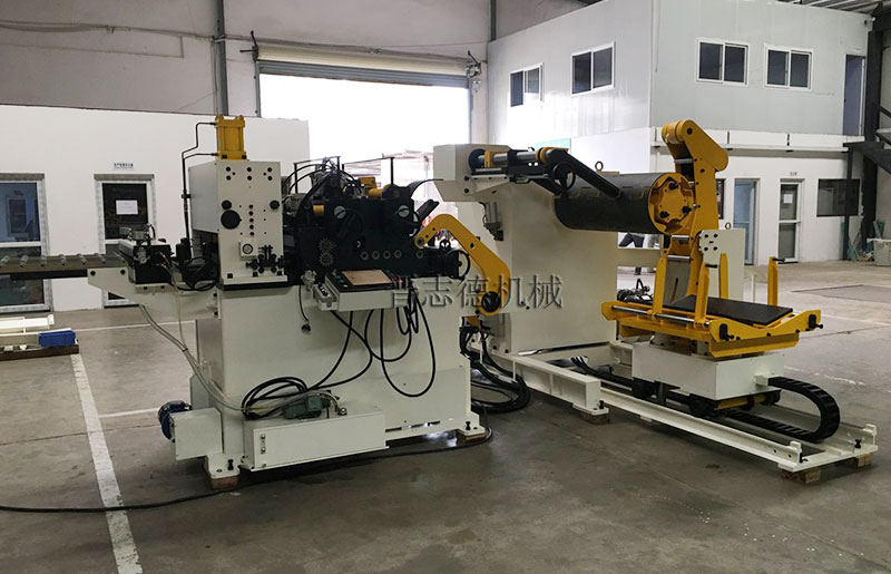 出口西班牙三合一送料機裝配 出口西班牙三合一送料機裝配