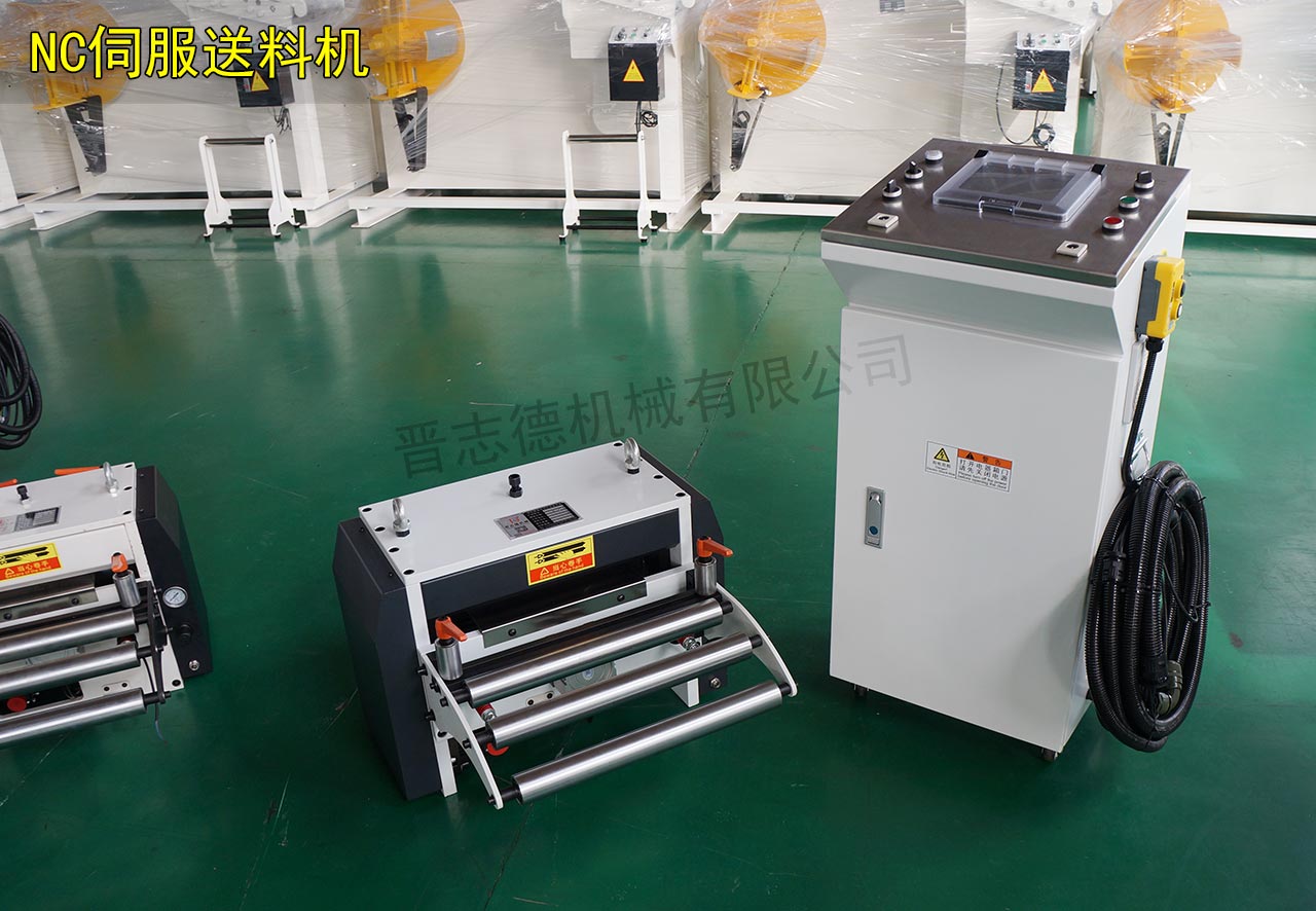 英國NC伺服送料機 英國NC伺服送料機