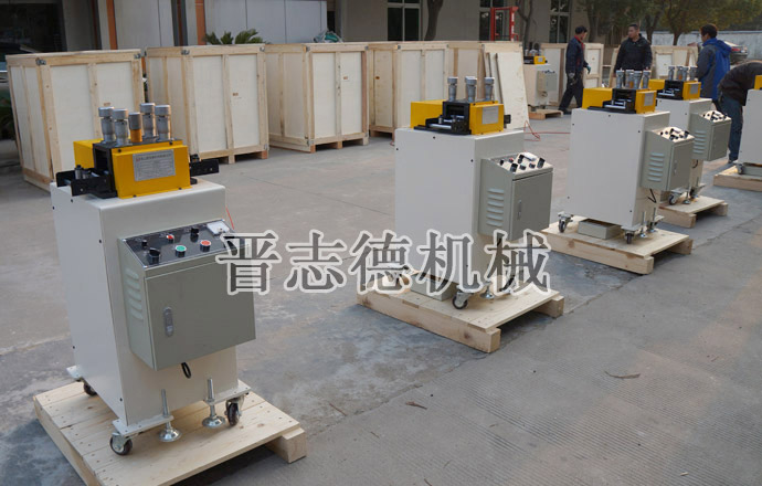 整平機(jī)出口裝箱